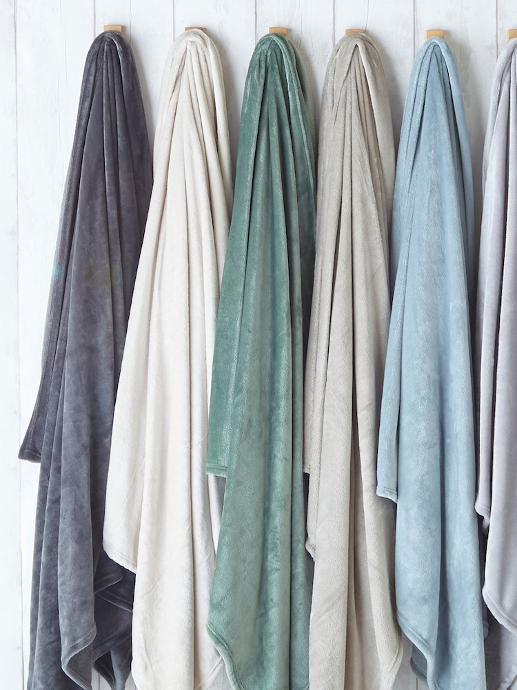 furn. Natural Harlow Throw - Image 1 of 3 furn. Natural Harlow Throw - Image 1 of 3