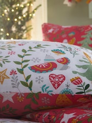 furn. White Scandi Festive Christmas Reversible Duvet Cover and Pillowcase Set - Image 3 of 3