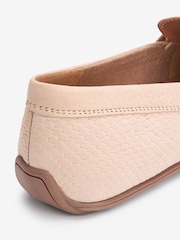 Светло-розовый со змеиным принтом - Кожаные мокасины Forever Comfort® - Image 4 of 5