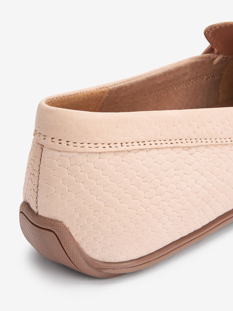 Blush Pink Snake - Buty skórzane typu driver Forever Comfort® - Image 4 of 5