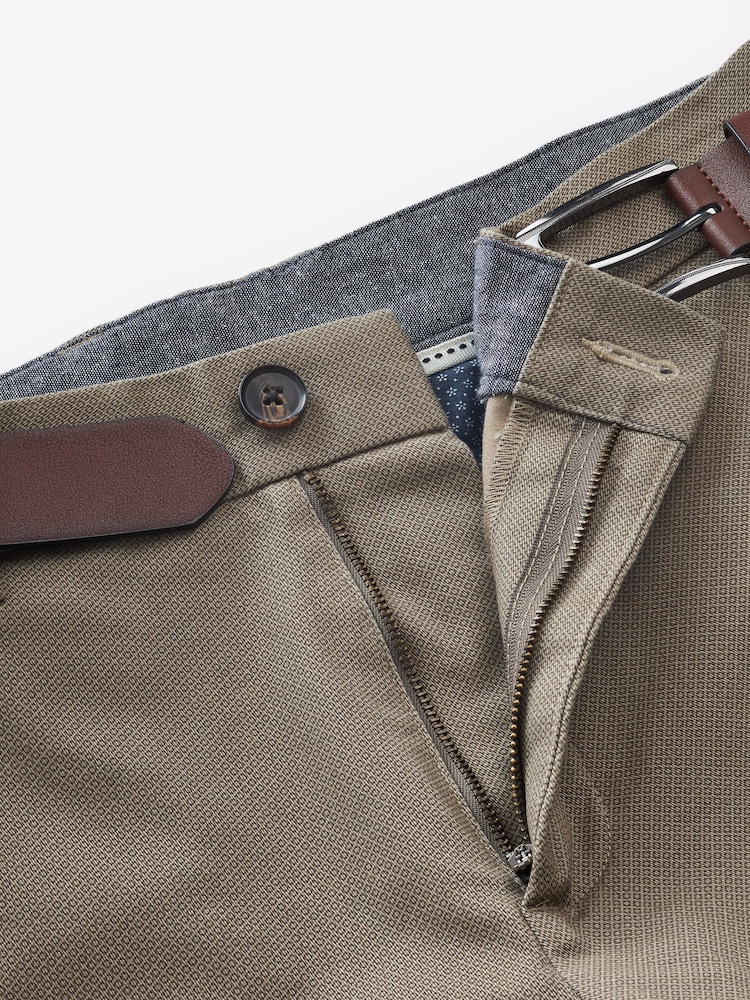 Pastelgeel - Slim Fit - Zachte chino met print en riem - Image 7 of 9