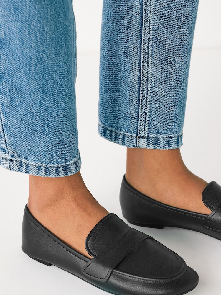 Black Regular/Wide Fit Forever Comfort® Slim Sole Loafers - Image 2 of 6