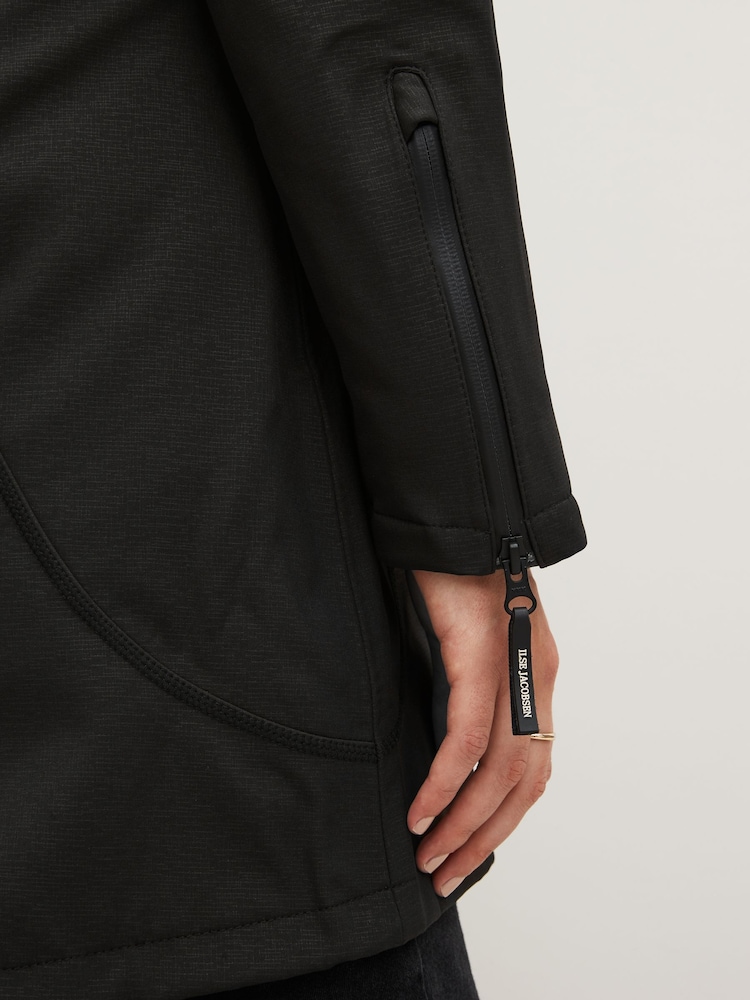 Ilse Jacobsen Waterproof Functional Softshell Raincoat - Image 6 of 7