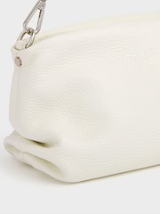 OSPREY LONDON The Carina Shrug Italian Leather Midnight Pearl Midnight Handbag - Image 5 of 6