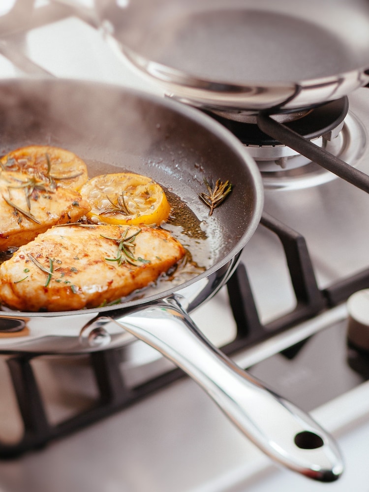 Judge Silver Classic Non Stick Frying Pan 28cm - Image 2 of 4