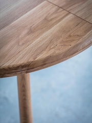 Gallery Home Natural Virginia Round 6 Seater Extending Dining Table - Image 5 of 7