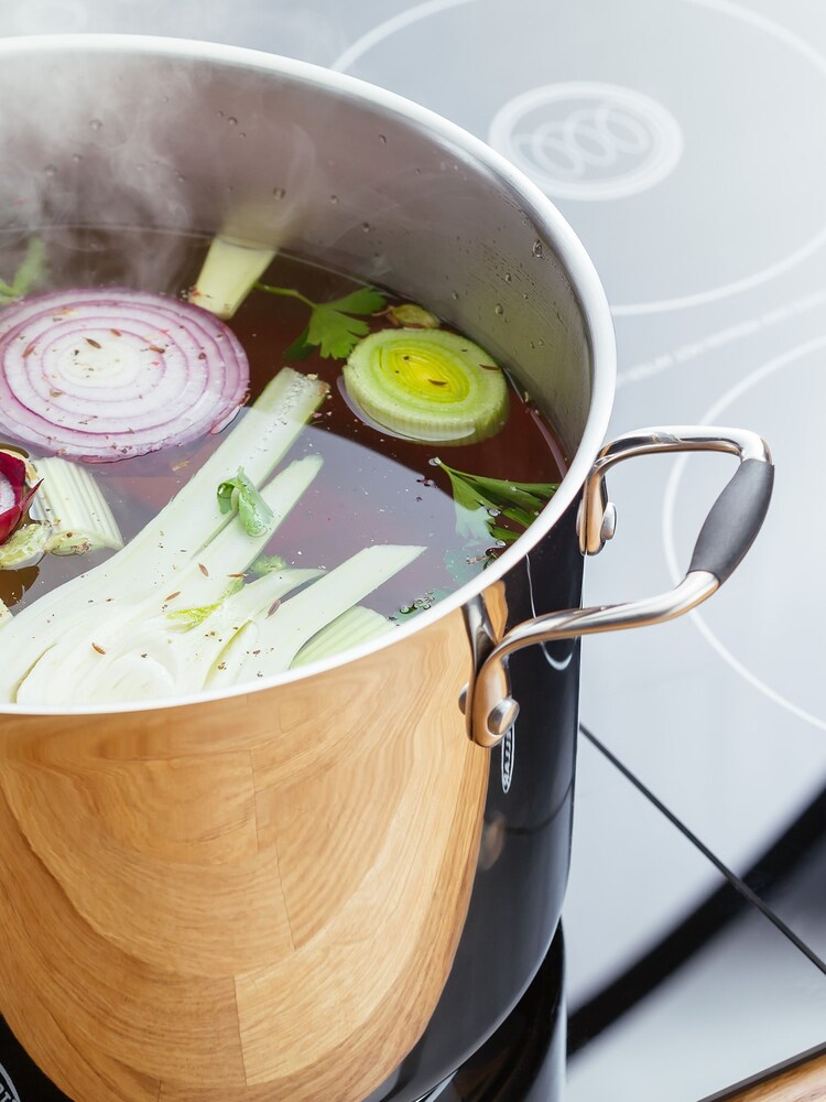 Stellar James Martin Silver Stockpot 7L - Image 2 of 2 Stellar James Martin Silver Stockpot 7L - Image 2 of 2
