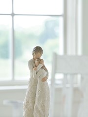 Willow Tree Cream Close To Me Figurine - Image 2 of 4