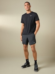 Nike Black Dri-FIT Stride 7 Inch Running Shorts - Image 3 of 5