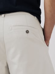Bone Neutral Loose Stretch Chino Shorts - Image 5 of 10