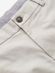 Bone Neutral Loose Stretch Chino Shorts - Image 7 of 10