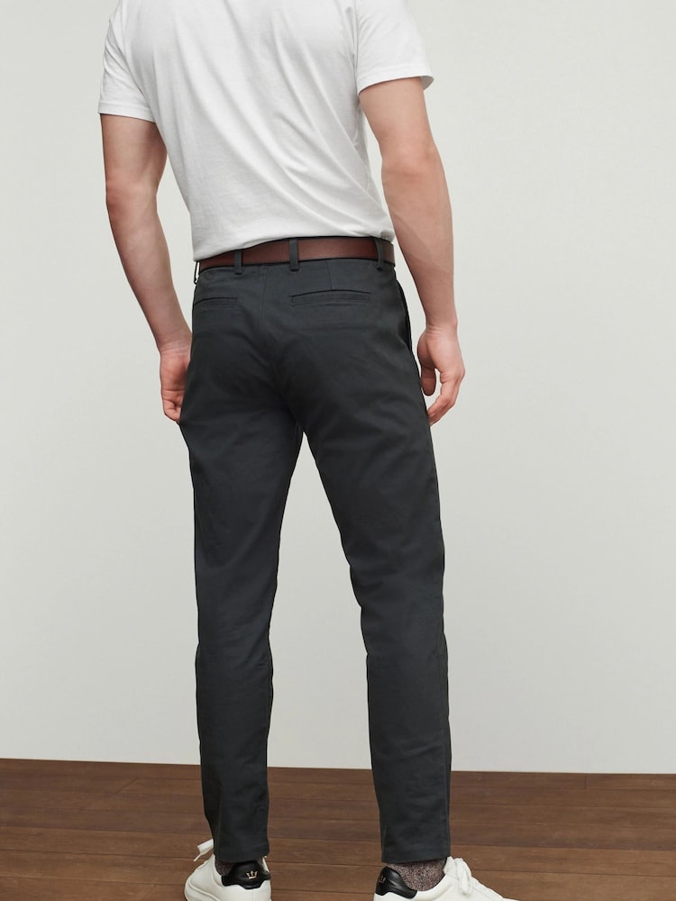 Anthrazitgrau - Weiche Chinohose mit Gürtel - Bild 2 von 6 Anthrazitgrau - Weiche Chinohose mit Gürtel - Bild 2 von 6