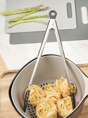 Fusion Black Measuring Jug & Colander - Image 2 of 4