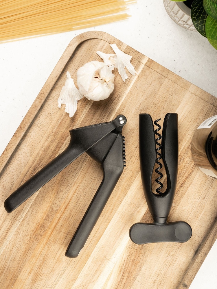 Fusion Set of 5 Black Gadgets - Image 1 of 4