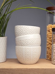 Artisan Street White Nibble Bowls On Board - Image 2 of 4