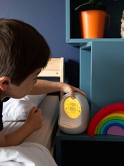 Tommee Tippee White Connected Sleep Trainer - Image 6 of 6