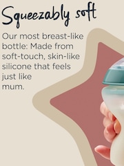 Tommee Tippee Set of 2 Clear Closer To Nature Silicone 150ml Bottles - Image 4 of 6