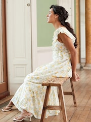 White Signature Strappy Toe Post Sandals - Image 7 of 7