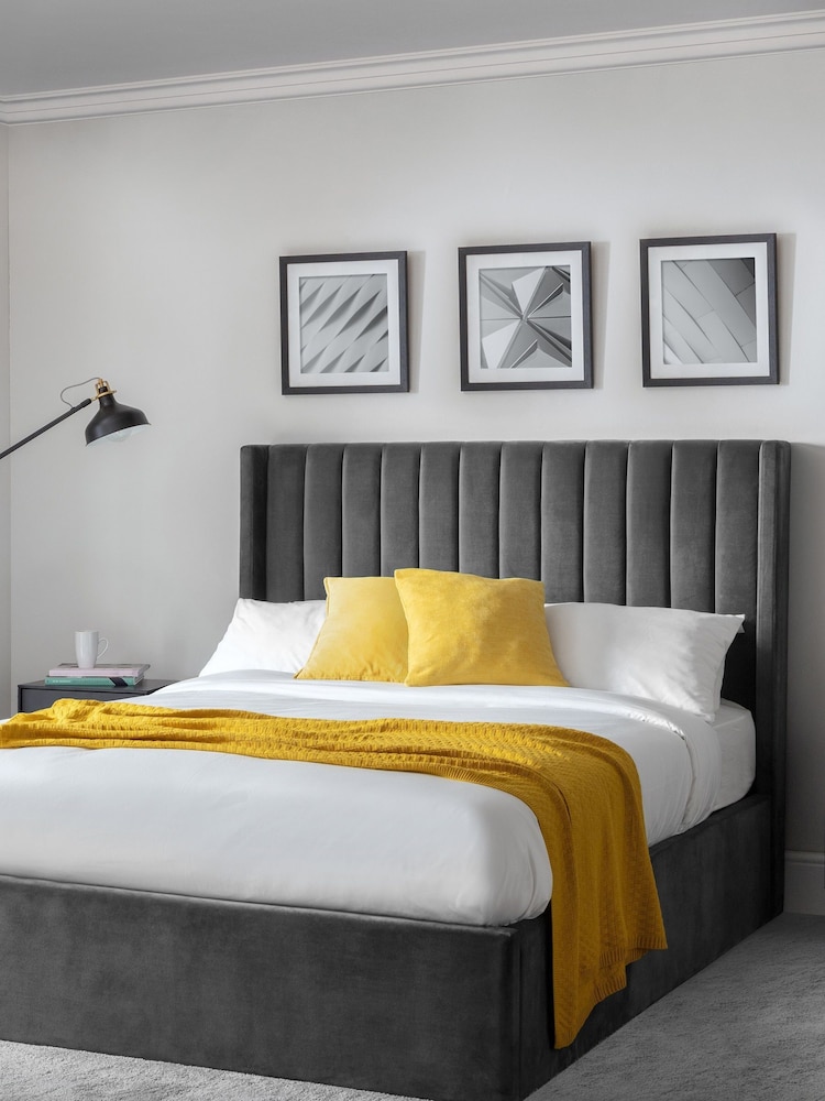 Julian Bowen Grey Langham Scalloped Headboard Storage Bed - Image 1 of 4