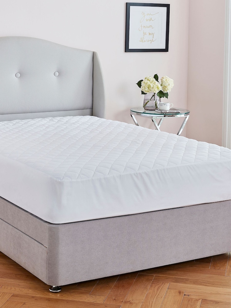 Silentnight Luxury Soft As Silk Mattress Protector - Image 1 of 4