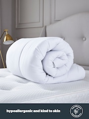 Silentnight Luxury Soft As Silk 10.5 Tog Duvet - Image 5 of 8
