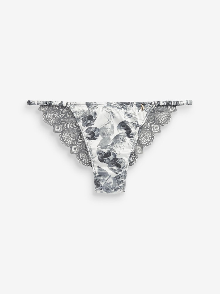 B by Ted Baker Geblümter Tanga, Weiß/Grau - Bild 5 von 5 B by Ted Baker Geblümter Tanga, Weiß/Grau - Bild 5 von 5