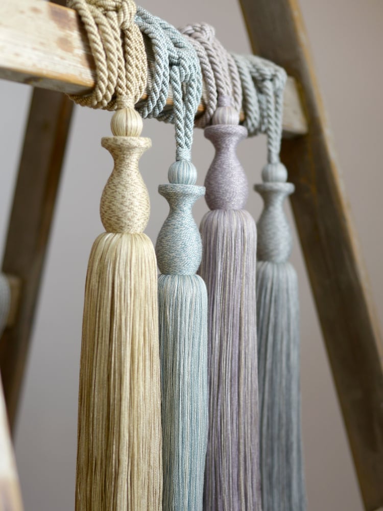 Laura Ashley Silver Lucinda Curtain Tieback - Image 3 of 3