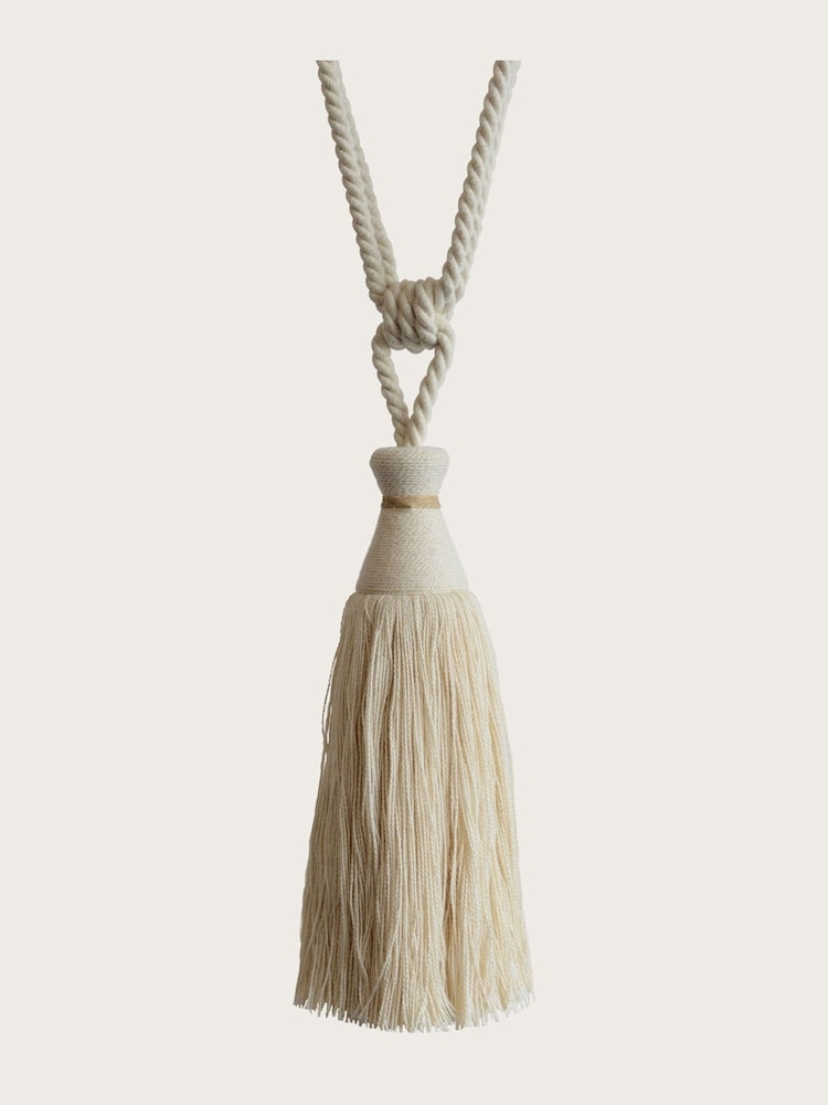 Laura Ashley Natural Rhiannon Curtain Tieback - Image 2 of 3