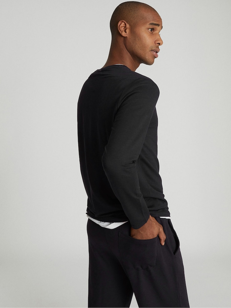Reiss Charcoal Armstrong Crew Neck Jersey Top - Image 5 of 5 Reiss Charcoal Armstrong Crew Neck Jersey Top - Image 5 of 5