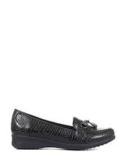 Črna s krokodiljim vzorcem - Pavers Patent Leather Ladies Loafers - Slika 1 iz 5