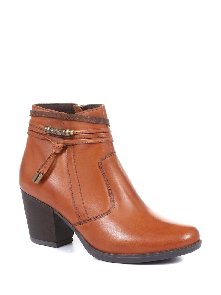Pavers Ladies Leather Heeled Ankle Boots - Image 2 of 8 Pavers Ladies Leather Heeled Ankle Boots - Image 2 of 8