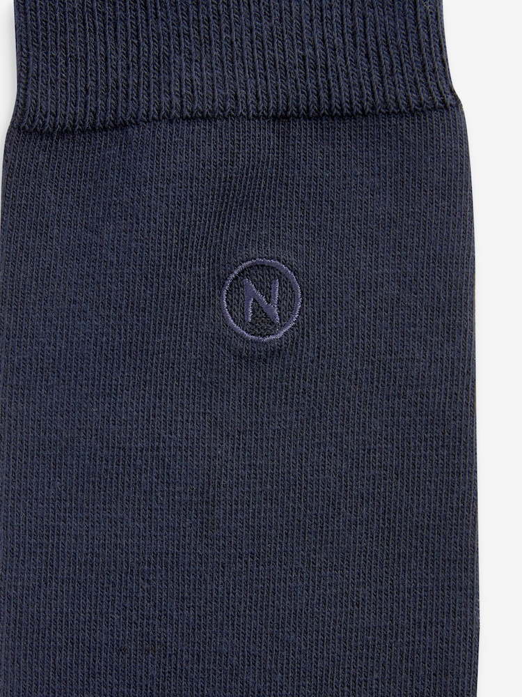 Navy Blue Logo 10 Pack Embroidered Lasting Fresh Socks - Image 4 of 4