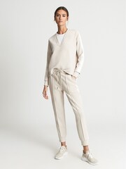 Reiss Neutral Maddie V-Neck Jersey Sweatshirt - Image 3 of 6