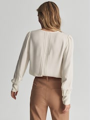 Reiss Faith Top aus Satin mit Spitzenbesatz - Bild 5 von 5