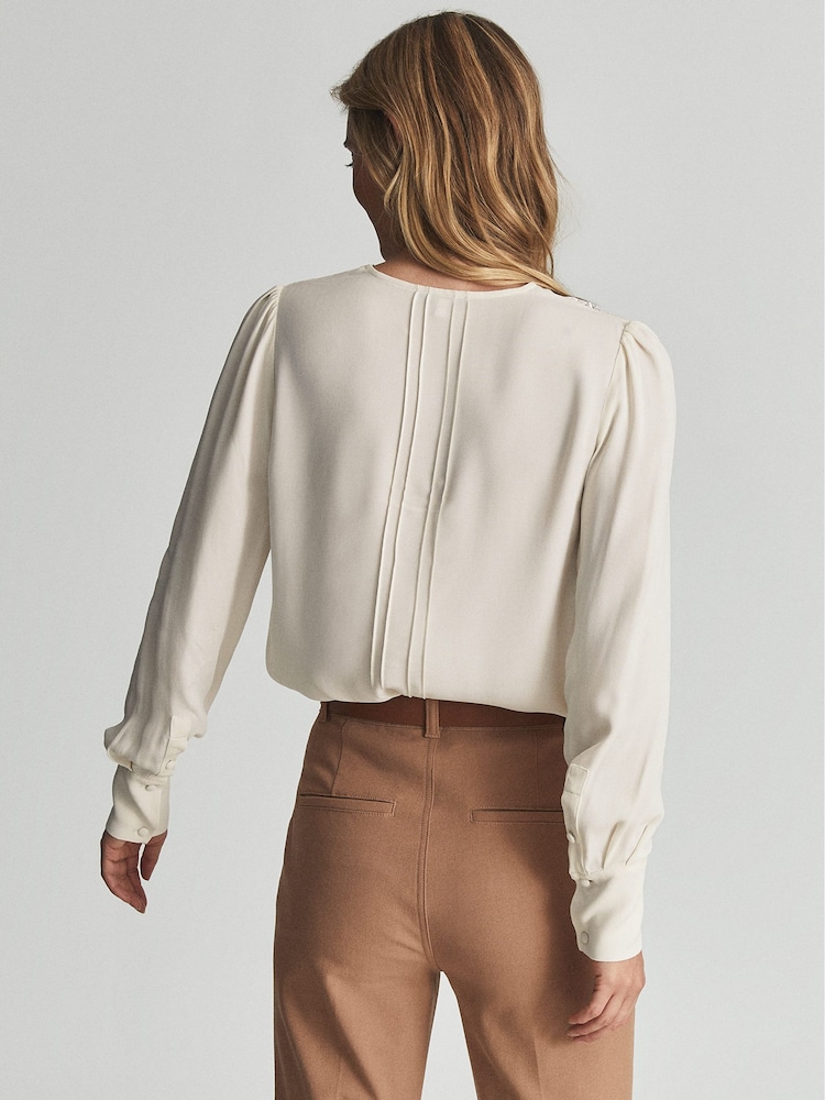 Reiss Faith Top aus Satin mit Spitzenbesatz - Bild 5 von 5
