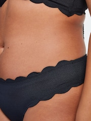 Hunkemöller Black Scallop Rio Bikini Bottoms - Image 3 of 5