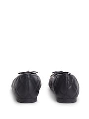 Tommy Hilfiger Black Logo Charm Quilted Leather Ballerinas - Image 4 of 6
