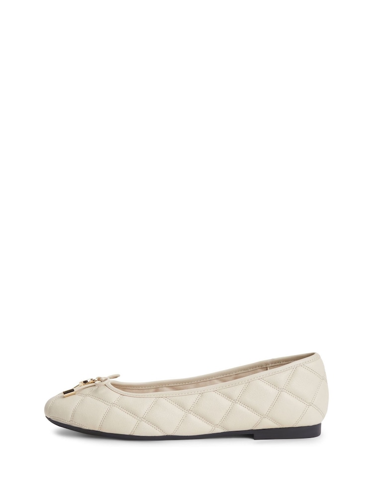 Tommy Hilfiger Cream Logo Charm Quilted Leather Ballerinas - Image 2 of 6 Tommy Hilfiger Cream Logo Charm Quilted Leather Ballerinas - Image 2 of 6