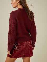 Beerenrot - Zopfstrickpullover mit Schmucksteinverzierung - Bild 3 von 6