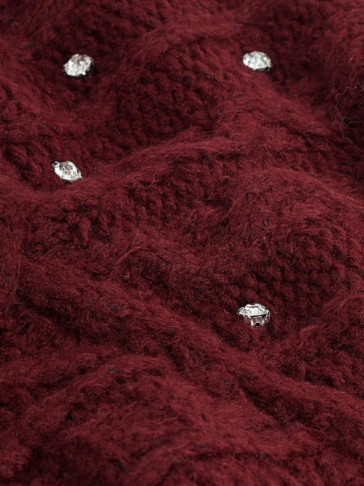Beerenrot - Zopfstrickpullover mit Schmucksteinverzierung - Bild 6 von 6