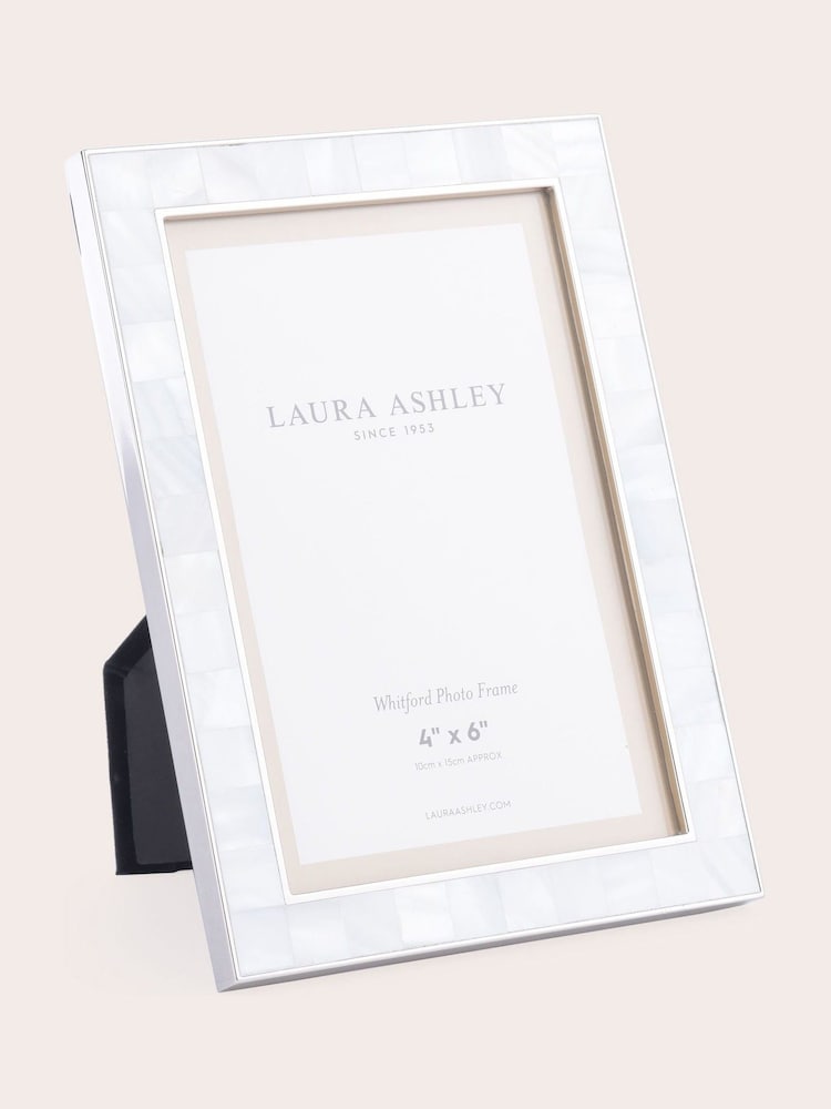 Laura Ashley Chrome Whitford Nickel Plated Picture Frame - Image 2 of 5