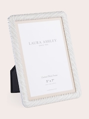 Laura Ashley Silver Cartmel Silver Plated Picture Frame - Image 2 of 5