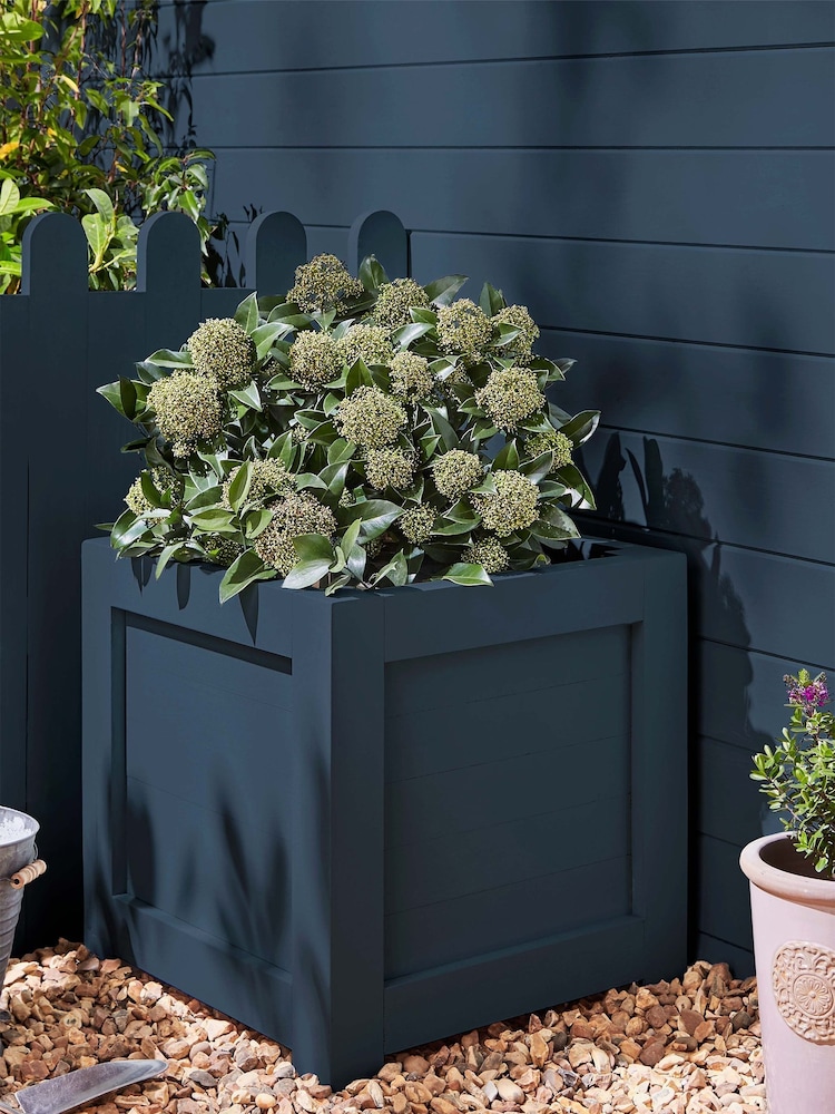 Laura Ashley Dusky Seaspray Blue Garden 2.5Lt Paint - Image 2 of 5