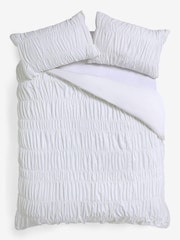 White Soft Touch Brushed Ruched Duvet Cover & Pillowcase Set - Image 3 of 4