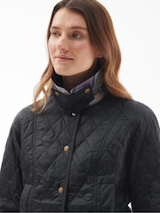 Barbour® Black Beadnell Quilted Jacket - Image 8 of 12
