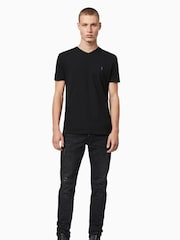 أسود - تيشرت Tonic قطن 100% بياقة حرف V من AllSaints - صورة 3 من 6