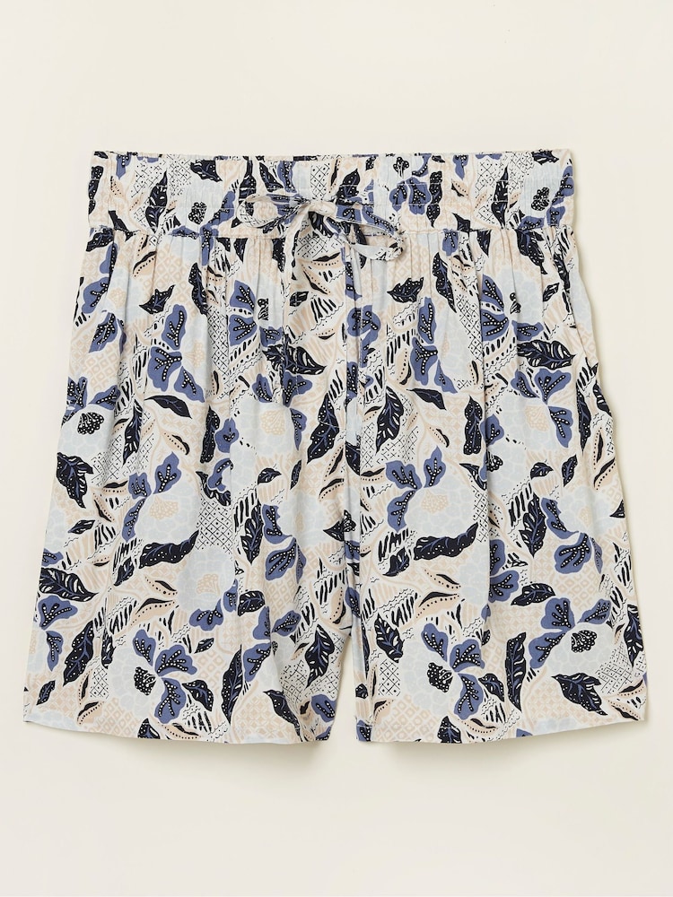 FatFace Natural Batik Flowers Flippy Shorts - Image 5 of 5