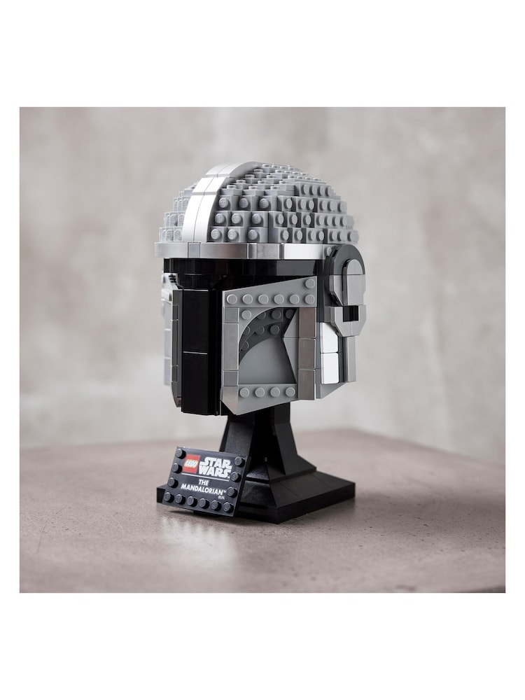 LEGO Star Wars The Mandalorian Helmet Model Adult Set 75328 - Image 5 of 9