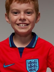 Nike Red Blank England Stadium Away Junior Football Shirt - Image 10 of 18