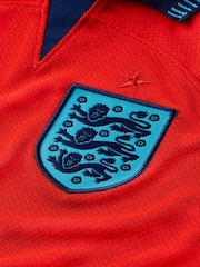 Nike Red Blank England Stadium Away Junior Football Shirt - Image 17 of 18
